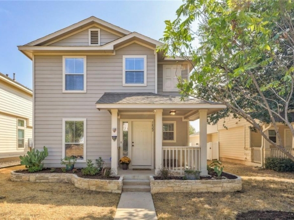 1422 Davis Mountain LOOP