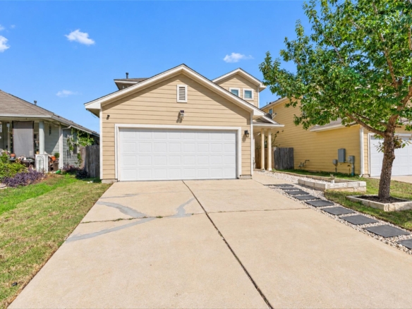512 Twisted Oaks LN