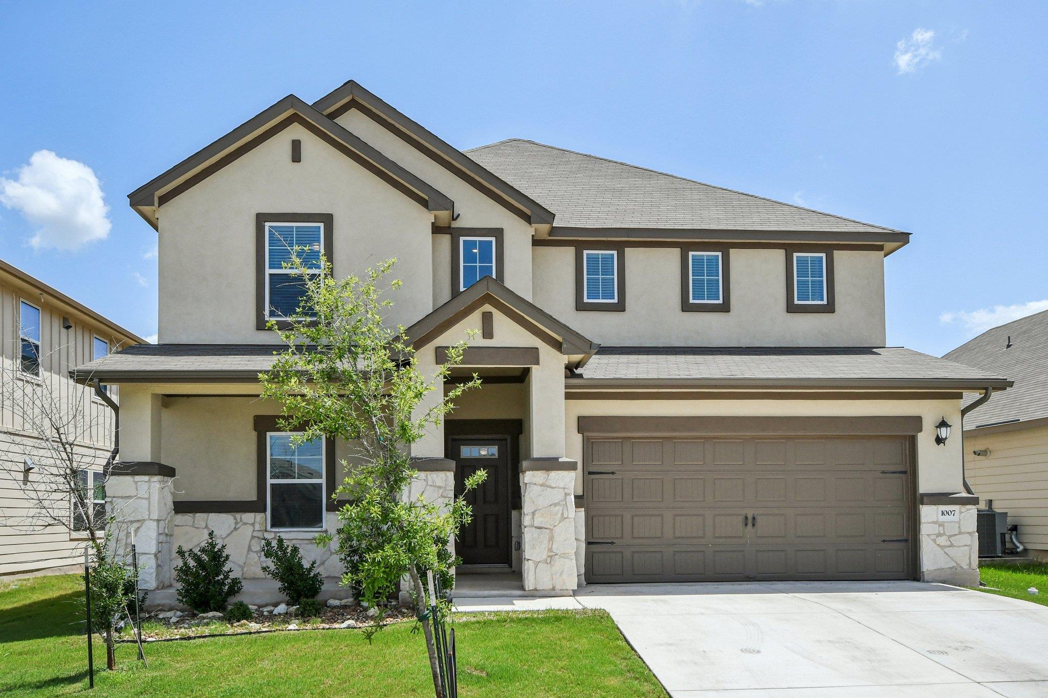 1007 Guadalupe Bass RD