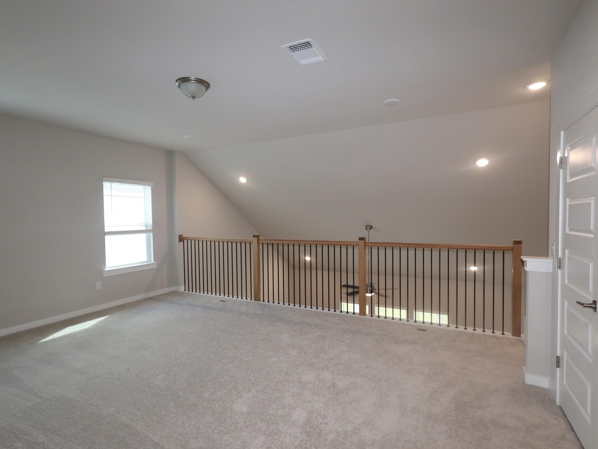 821 Purmela ST