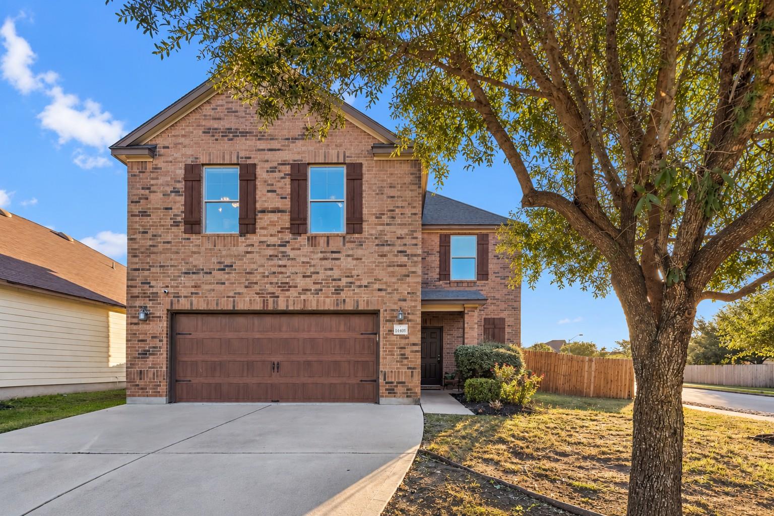 14401 Lake Victor DR