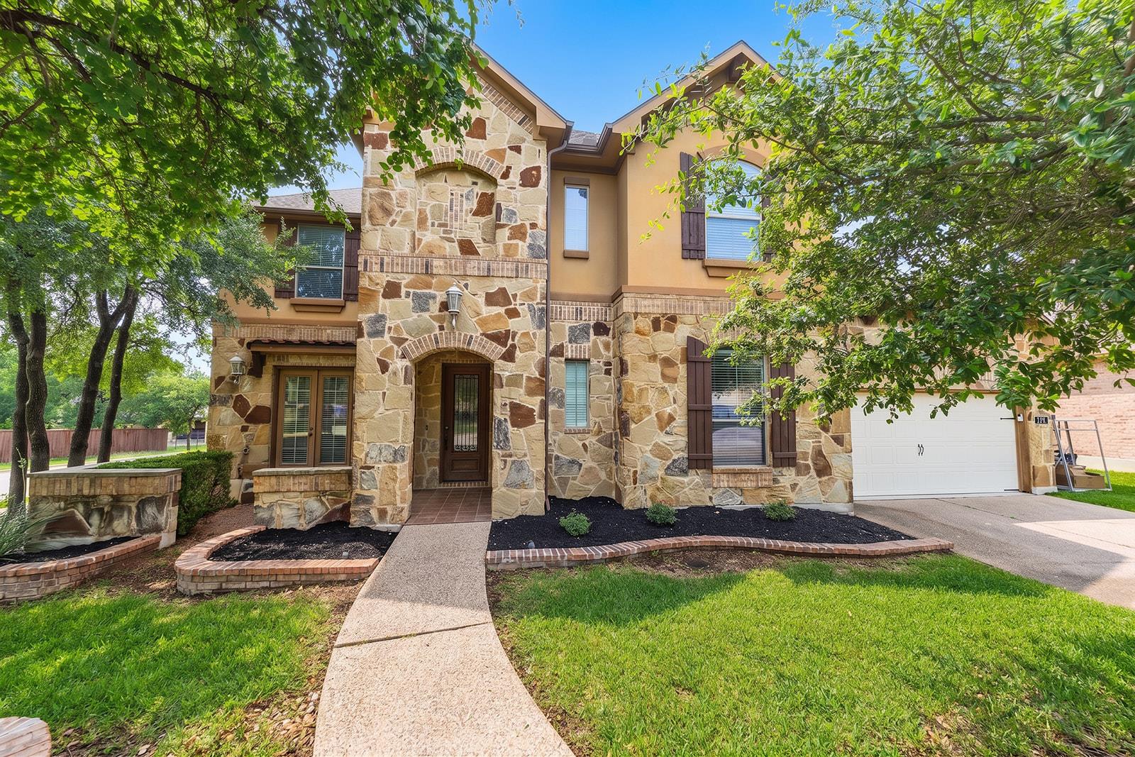 e3cfe36d-df46-46c2-a7f0-70fcf44e9d5a 114 Saddle Ridge DR