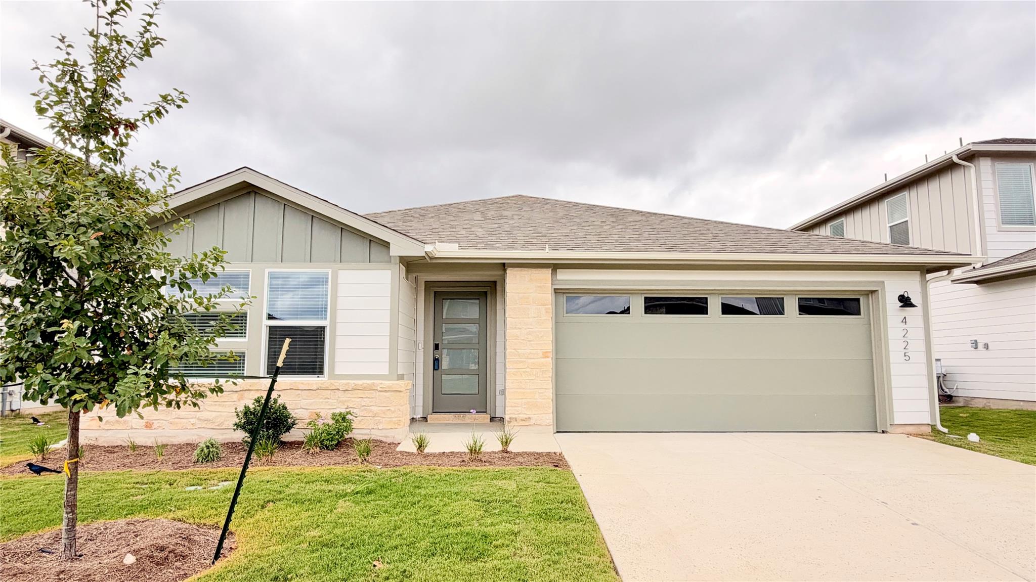 ec7e7b1a-756a-42ab-9b91-91373cbecbb8 4225 Texoma DR