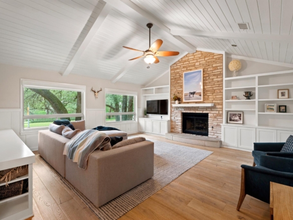 4724 Palisade DR