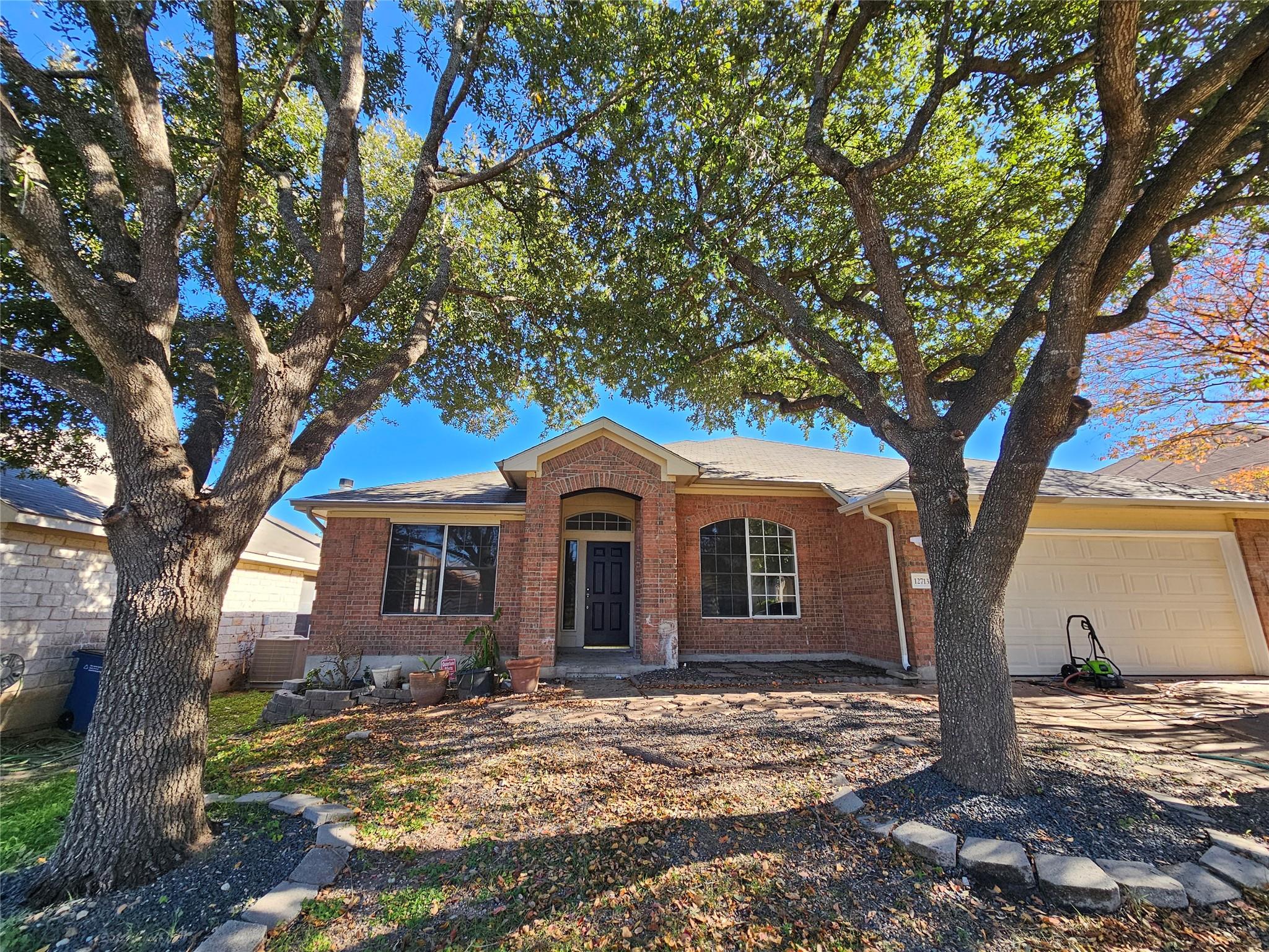 12713 SERAFY CT
