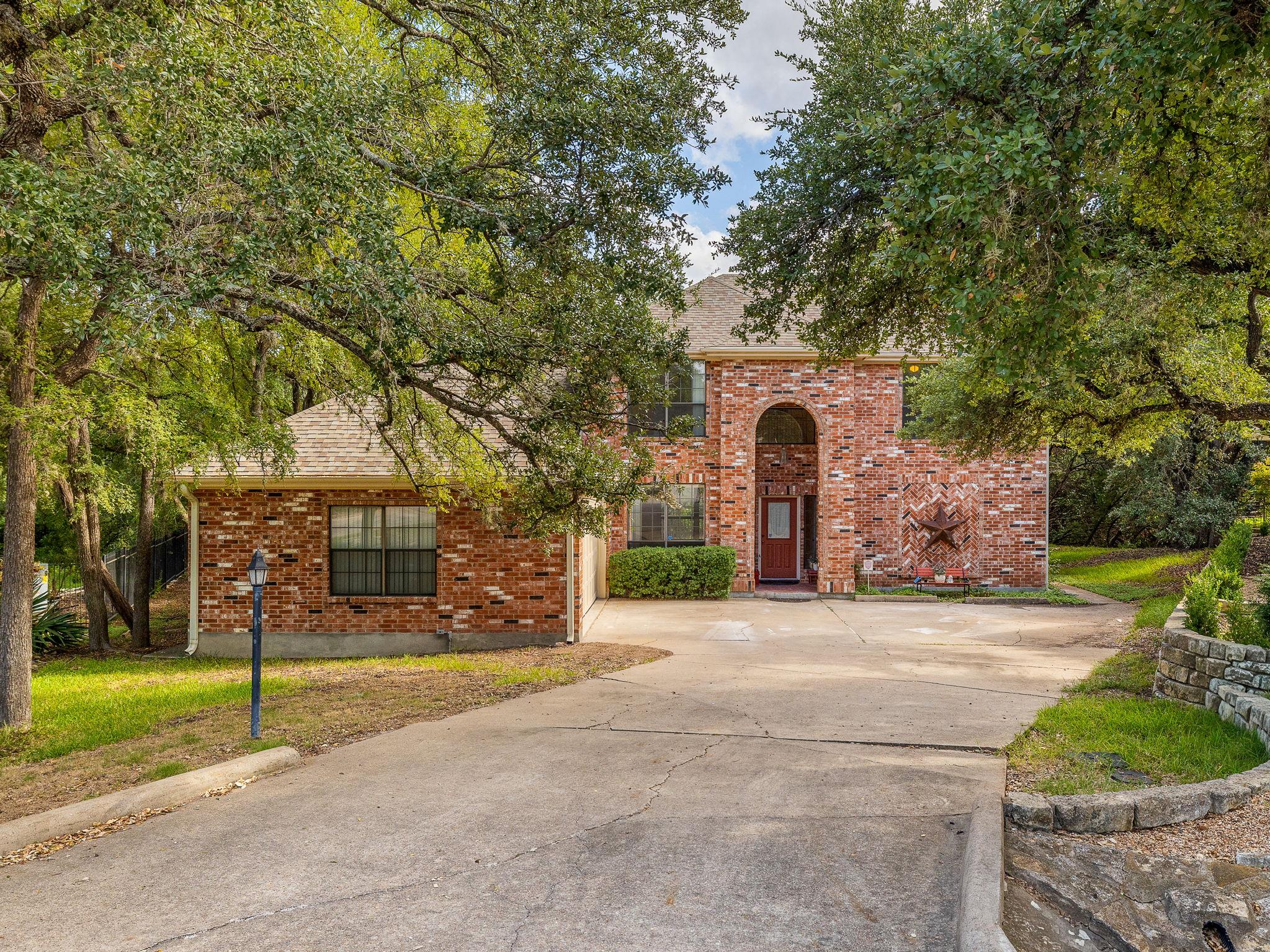 118 Deerfield CV