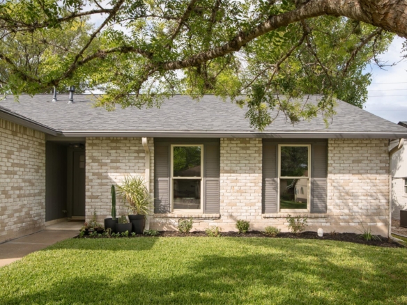 304 Skyloop DR