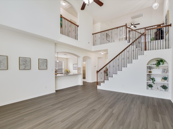115 Mollie DR