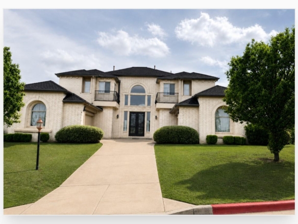 404 Aria DR