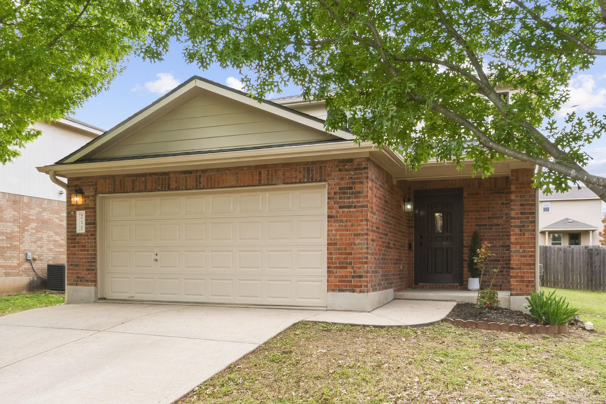 211 Banner Ave