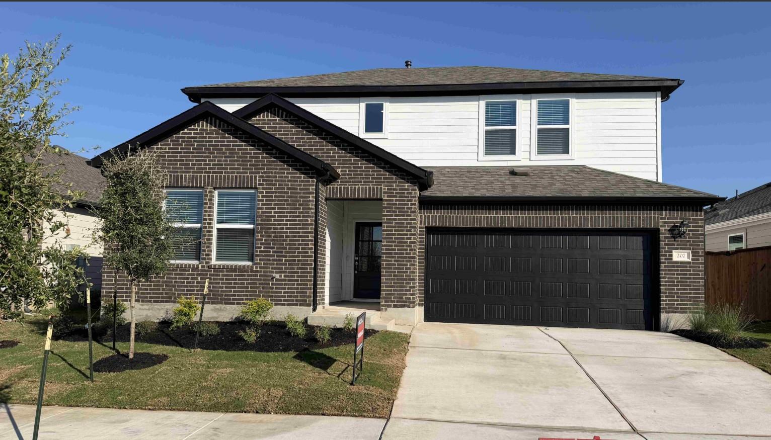 fdde947f-e6f4-408d-853e-eeaac70d5395 207 Crumpton WAY